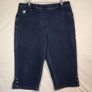 Dream Jeannes by Quacker Factory Woman's Pull On Capris Size Large Dark Blue